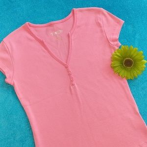 DEB Pink 3-Button Tee sz.M  #140